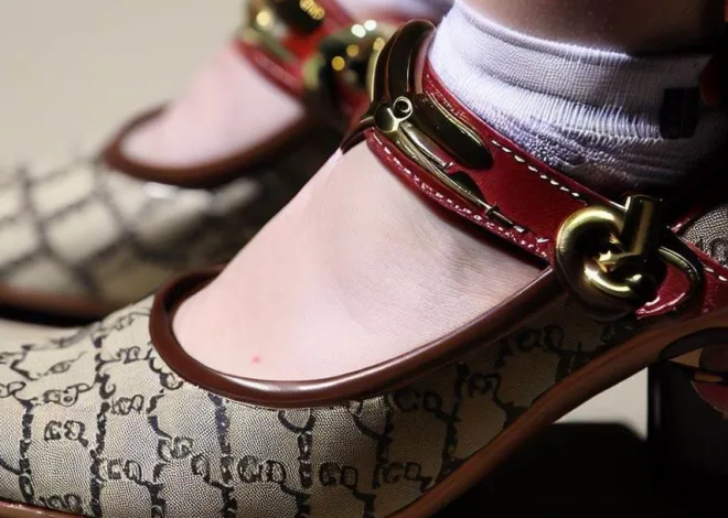 Gucci Topánky: Elegantná Luxusná Voľba pre Váš Šatník